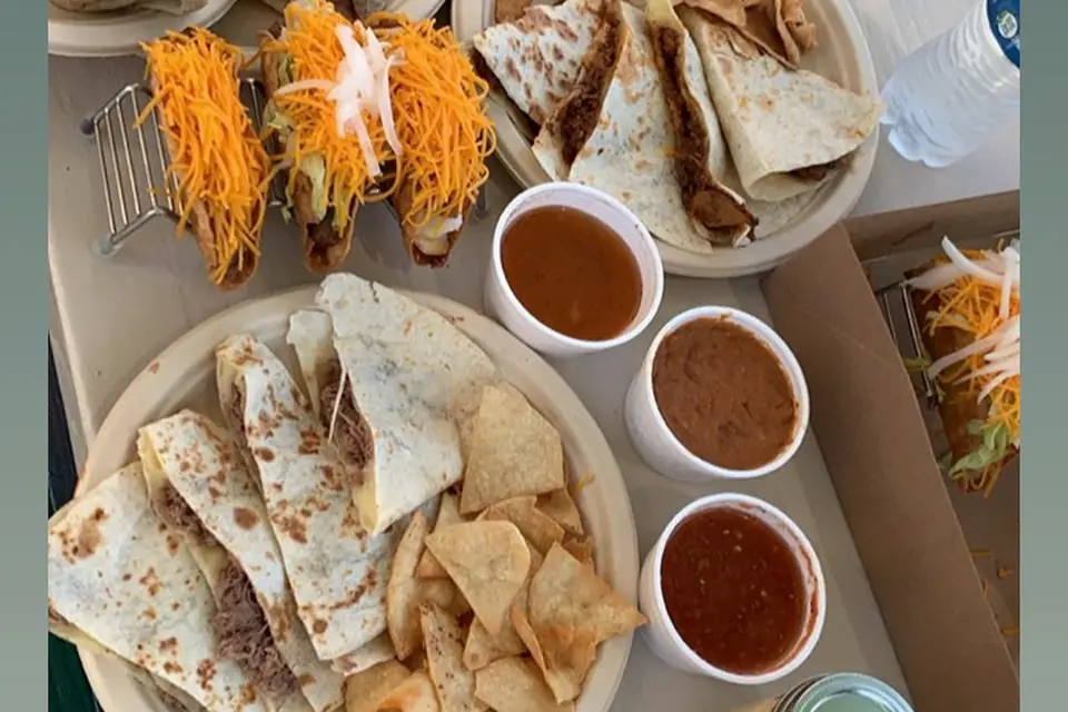 Chuy's Tacos Dorados